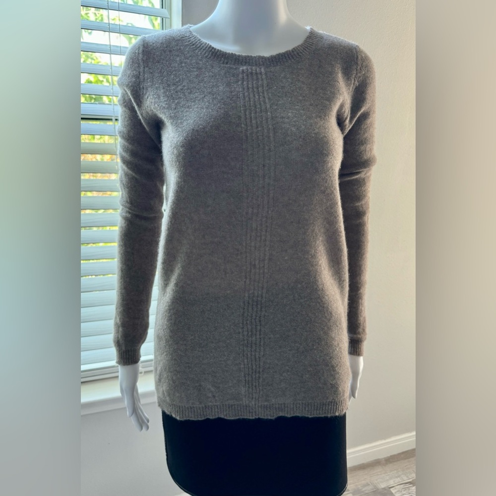 Saffron sweater, 100% cashmere, size S, beige-gray. Soft, gentle, cozy,